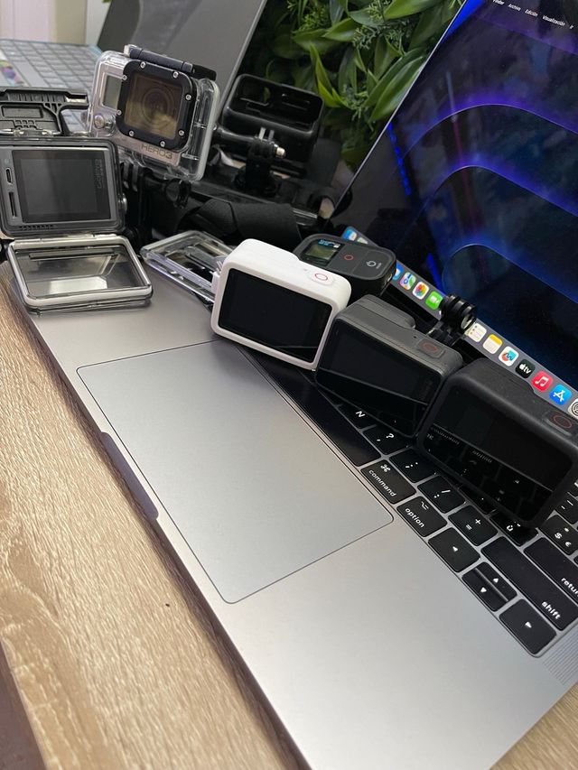 Lote 5 Cámaras Deportivas GoPro Hero + accesorios