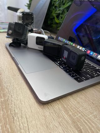 Lotto di 5 fotocamere sportive GoPro Hero + accessori