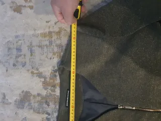 Chaqueta corta marron dorada con cremallera