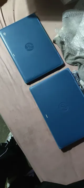 2 Portátiles HP táctil Azul se convierte en tablet