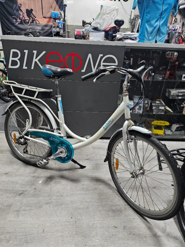 Bicicleta Eléctrica Bebike Blanca
