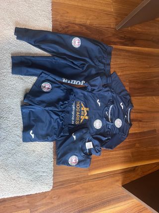 Conjunto deportivo Joma azul tallas 4-6