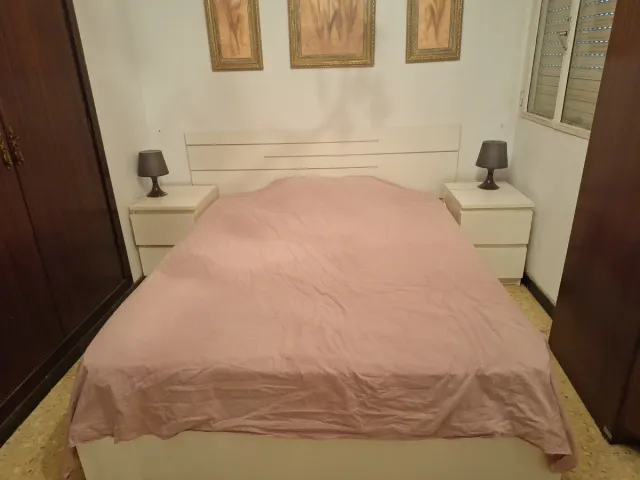 Cama canapé con cabezal y colchón