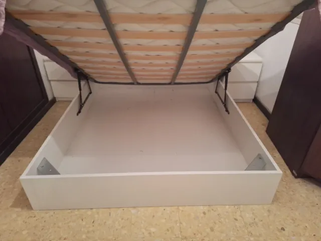 Cama canapé con cabezal y colchón