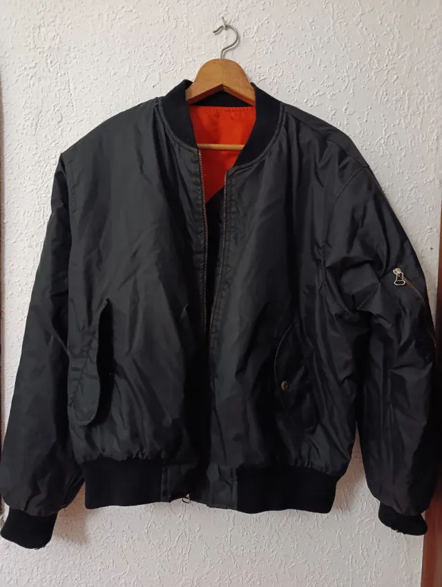Chaqueta Bomber Negra Talla L