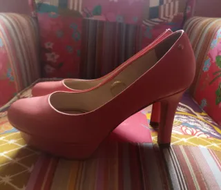 Zapatos Martinelli tacón rosa Nº38