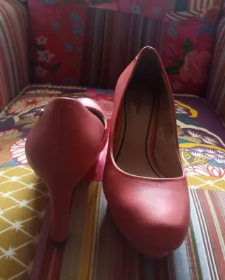 Zapatos Martinelli tacón rosa Nº38