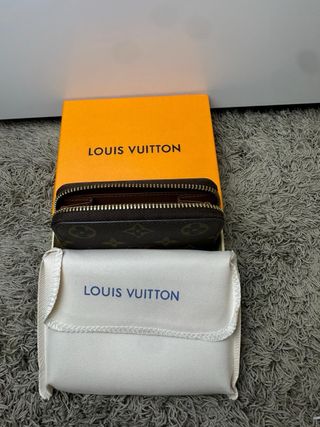 Portafoglio Louis Vuitton. Nuovo