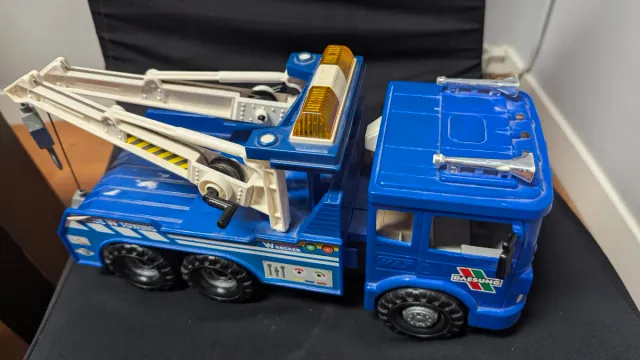 Camión Grúa Policía W Towing