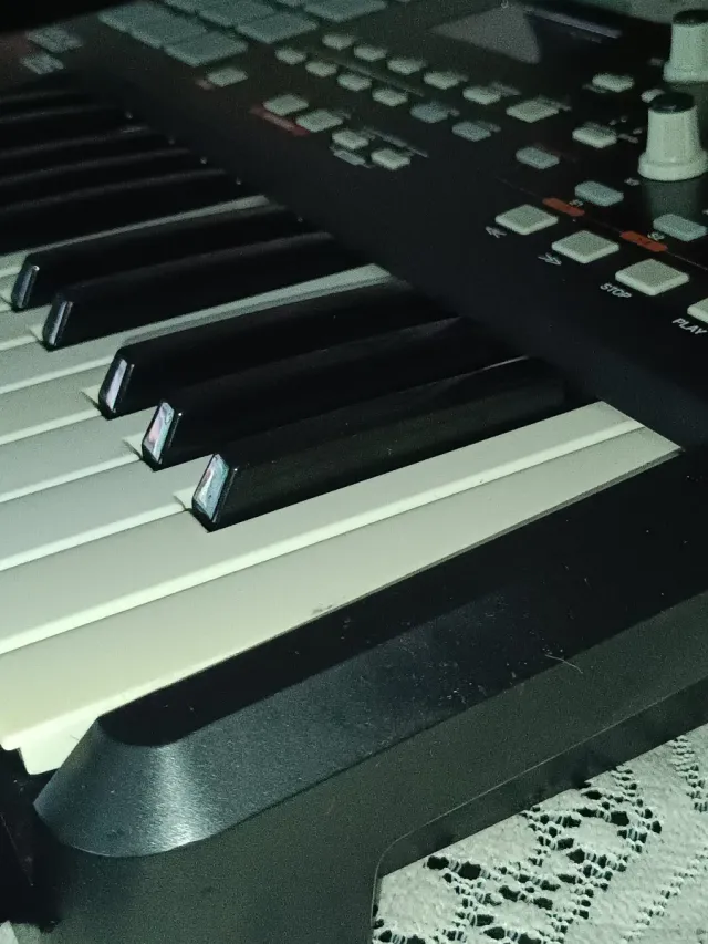 Teclado AKAI MPK25 USB MIDI