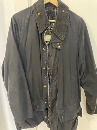 Barbour Beaufort Chaqueta AZUL RECIÉN ENCERADA.