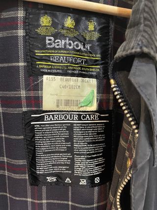 Barbour Beaufort Chaqueta AZUL RECIÉN ENCERADA.