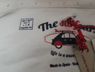 Camisa de hombre blanca con estampado