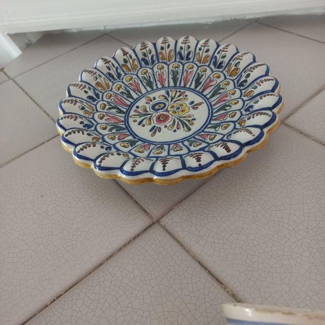 3 Pratos de cerâmica