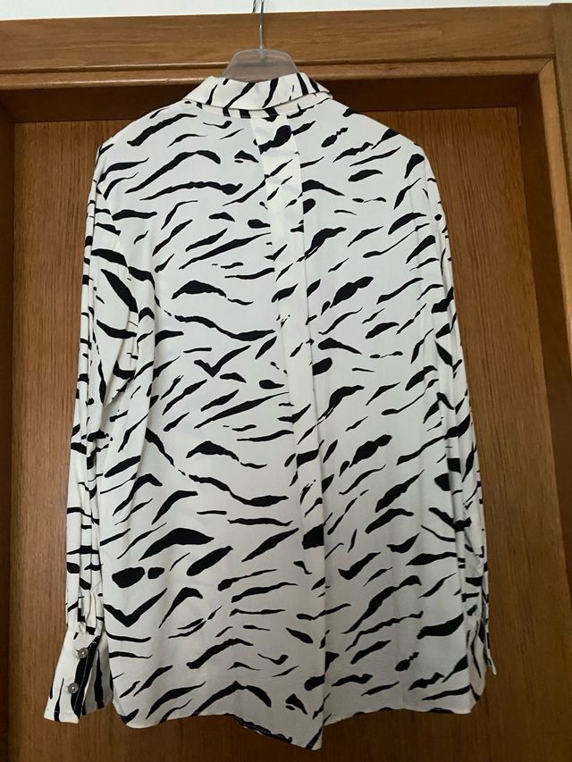 Camisa / blusa Mango Estampada Animal Print