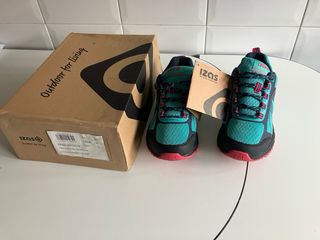 Zapatillas IZAS Talla 38 Nuevas
