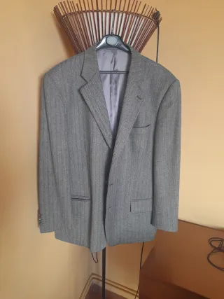 Americana gris hombre