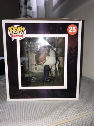 Funko Pop Michael Myers with myers house 25