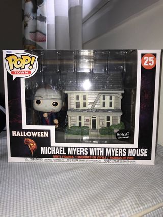 Funko Pop Michael Myers with myers house 25
