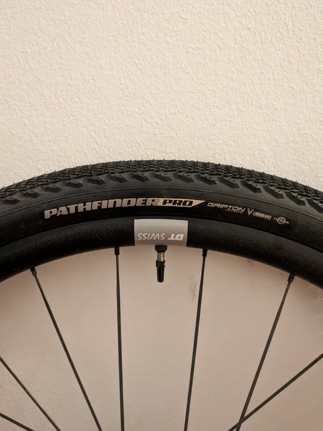 DT Swiss GR 1600 SPLINE Juego Ruedas 650b