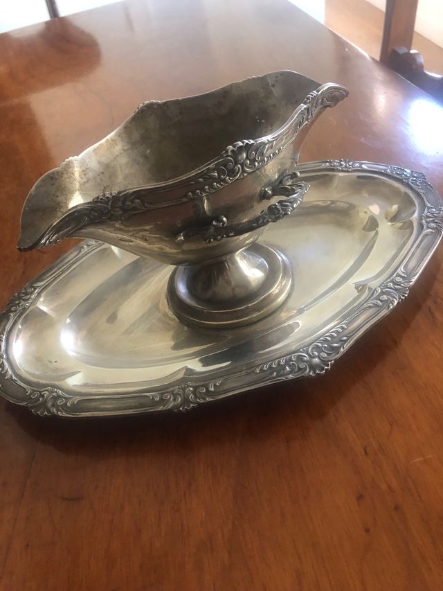 Salsera Antigua de Plata 925  con Plato peso 650gr