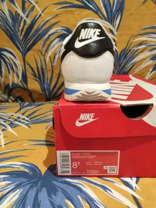 T. 40 Zapatillas W Nike Cortez