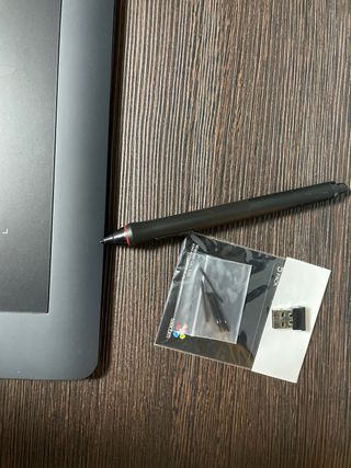 Tableta Gráfica Wacom PTH 451