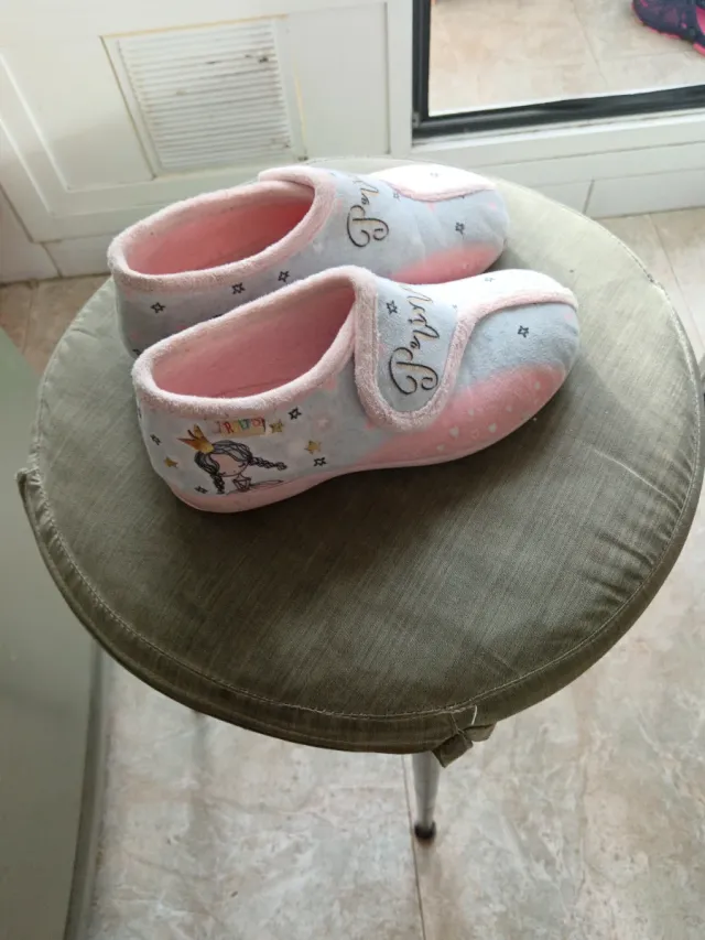 Zapatillas casa niña Talla 31