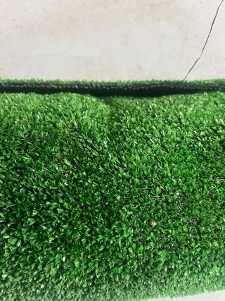 Césped artificial verde