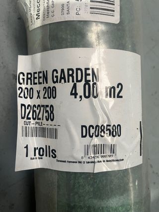 Césped artificial verde