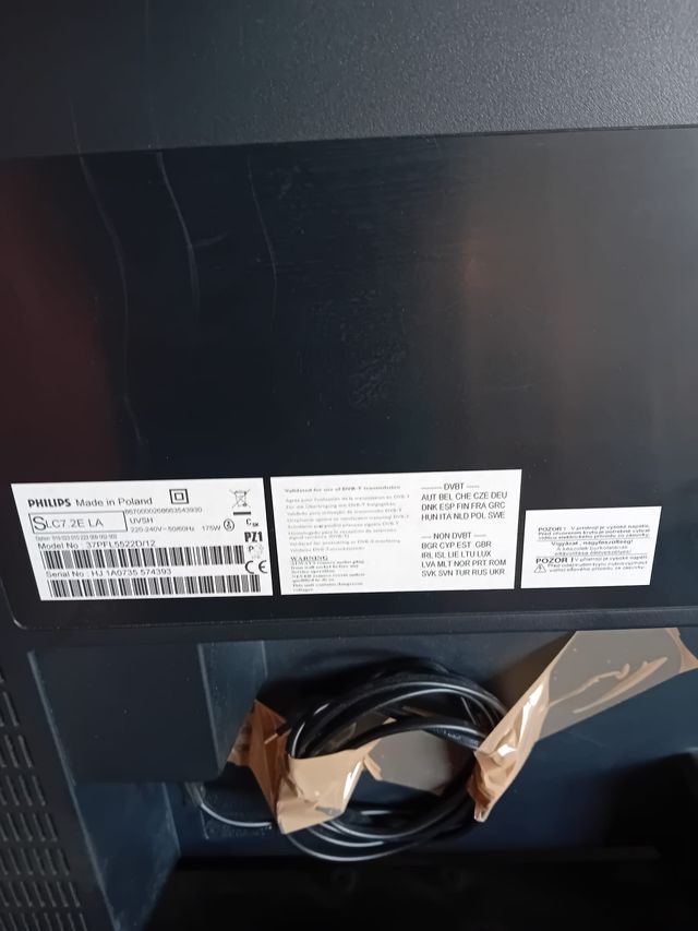 TELEVISIÓN Y MANDO COMO NUEVA 30 EUROS, CARTAGENA