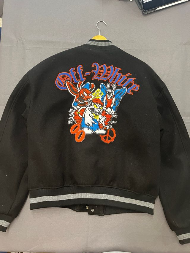 Chaqueta Varsity Off-White Negra