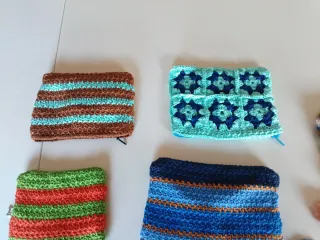 Carteras monedero tejidas a mano