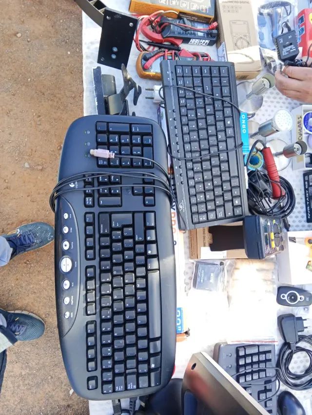 Teclados USB y PS2 Varios