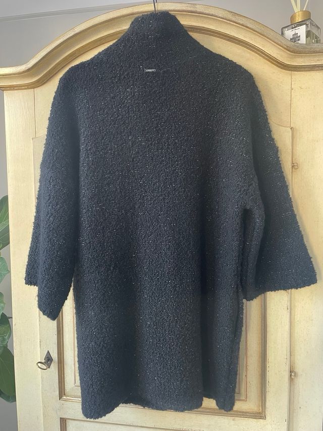 Chaqueta negra y lurex