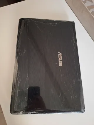 Notebook Asus nero/argento