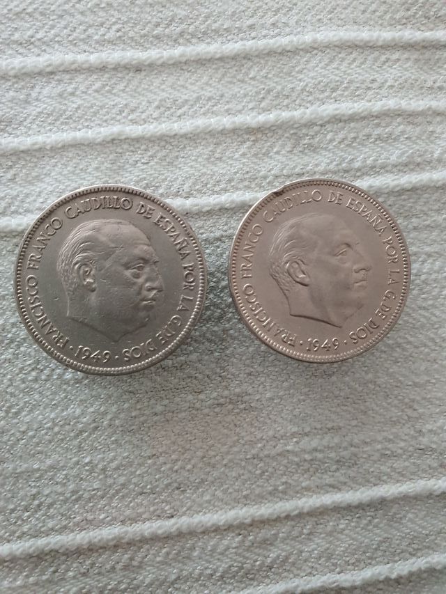 2 Monedas 5 Pesetas Franco 1949
