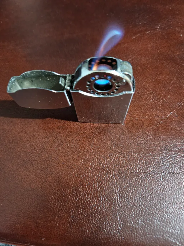 Accendino Zenith Windproof per pipa e sigaretta