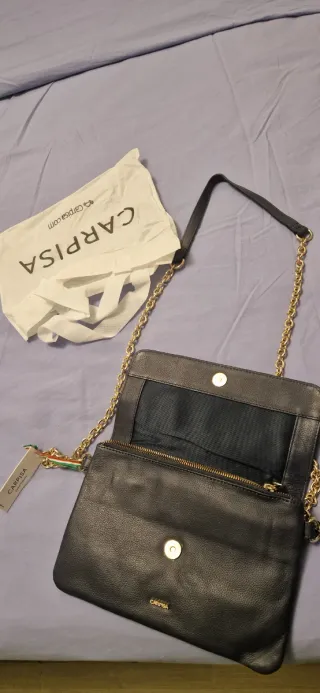 Borsa Carpisa blu con tracolla dorata