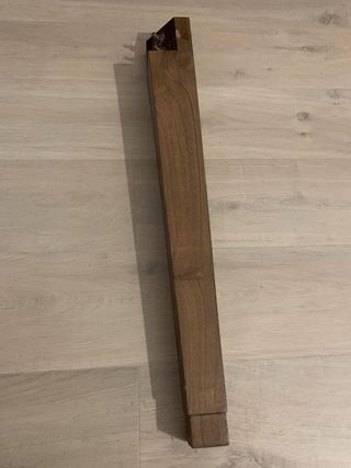 Mesa de comedor con 4 sillas de madera