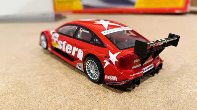 Scalextric Digital System Opel Vectra DTM