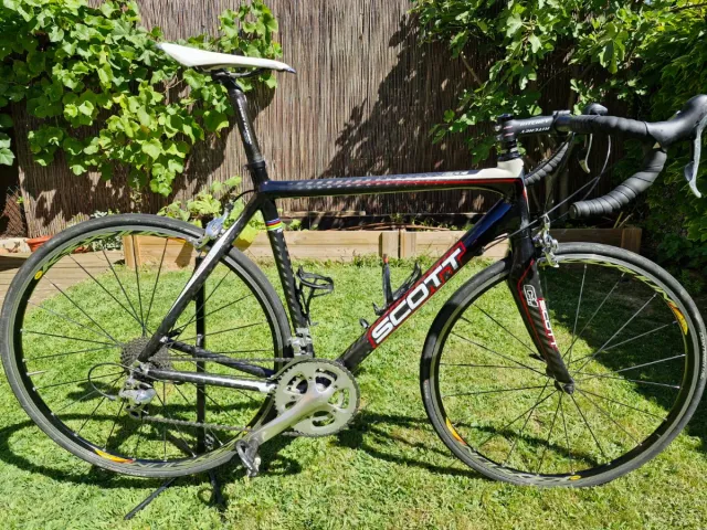 Bicicleta de carretera Scott, talla 56.