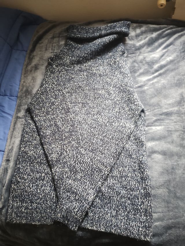 Jersey Cuello Alto Azul y Gris