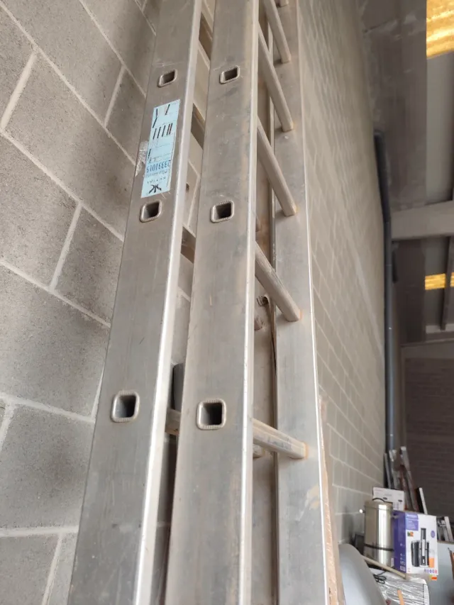 Escalera de aluminio