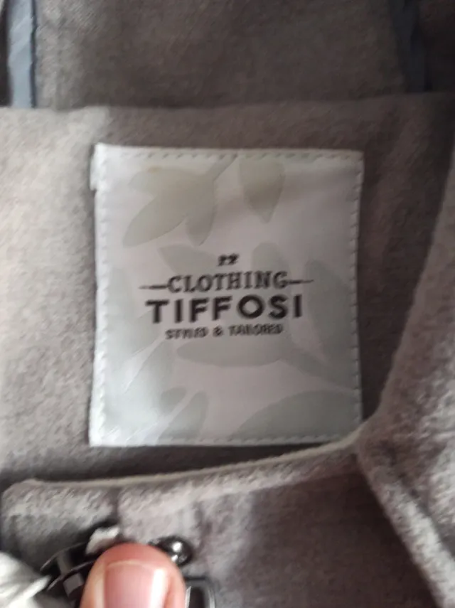Lote 2 abrigos Tiffosi Talla S