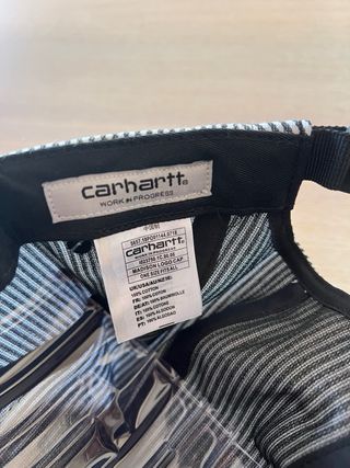 Gorra Carhartt WIP Rayas Corazón