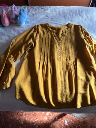Blusa amarilla manga larga ocre