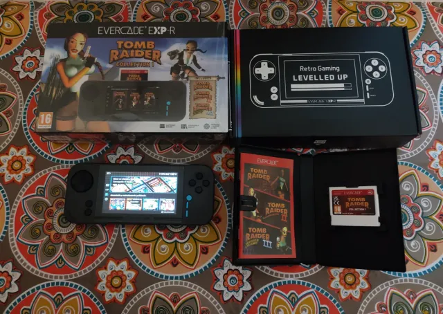 Evercade Exp-R Tomb Raider Completa