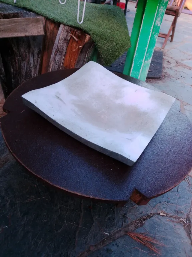 Set di supporti per vasi in metallo