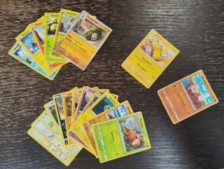 20 Carte Pokémon Mistery Box